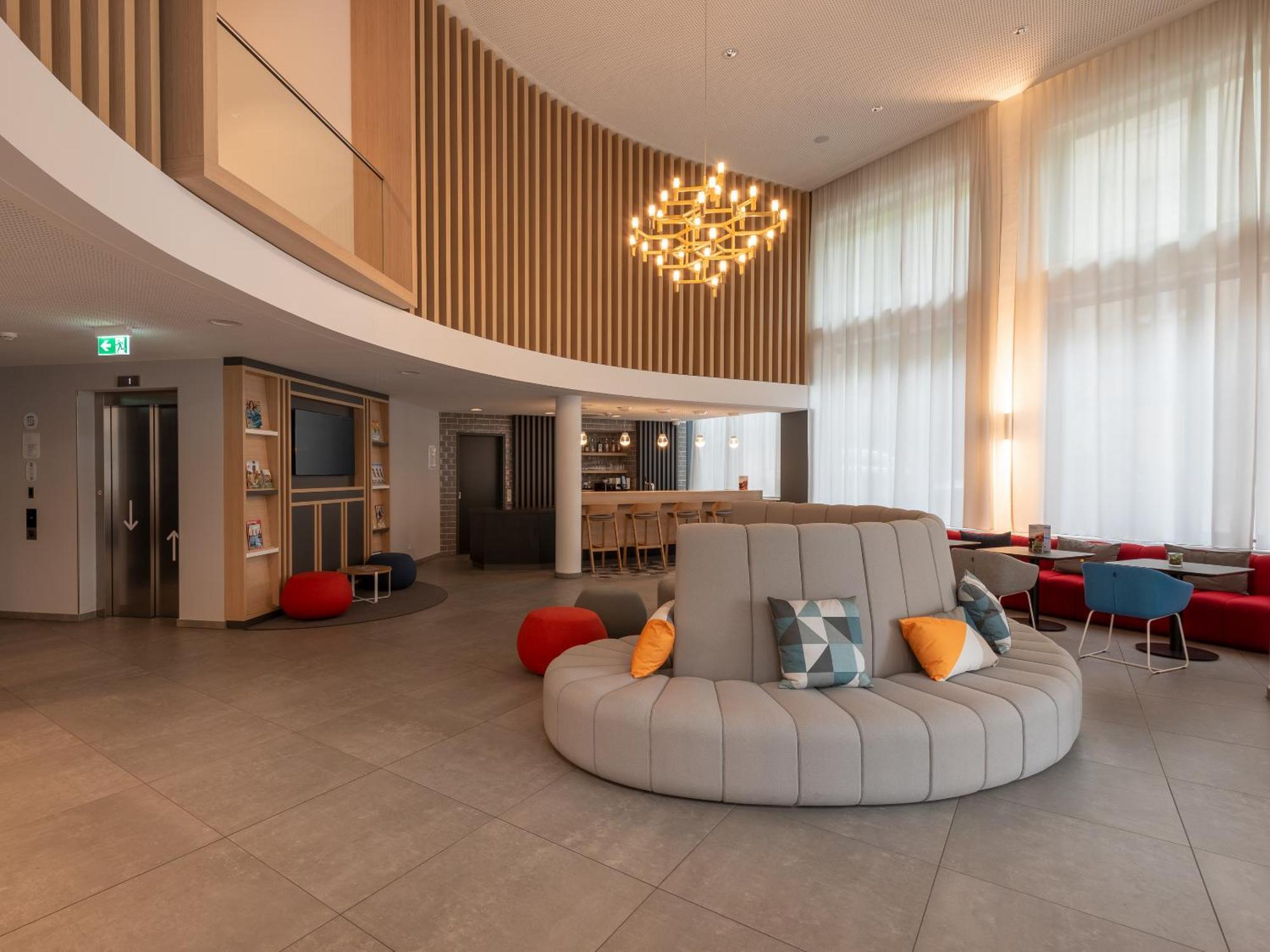 Holiday Inn Express Heilbronn By Ihg 外观 照片