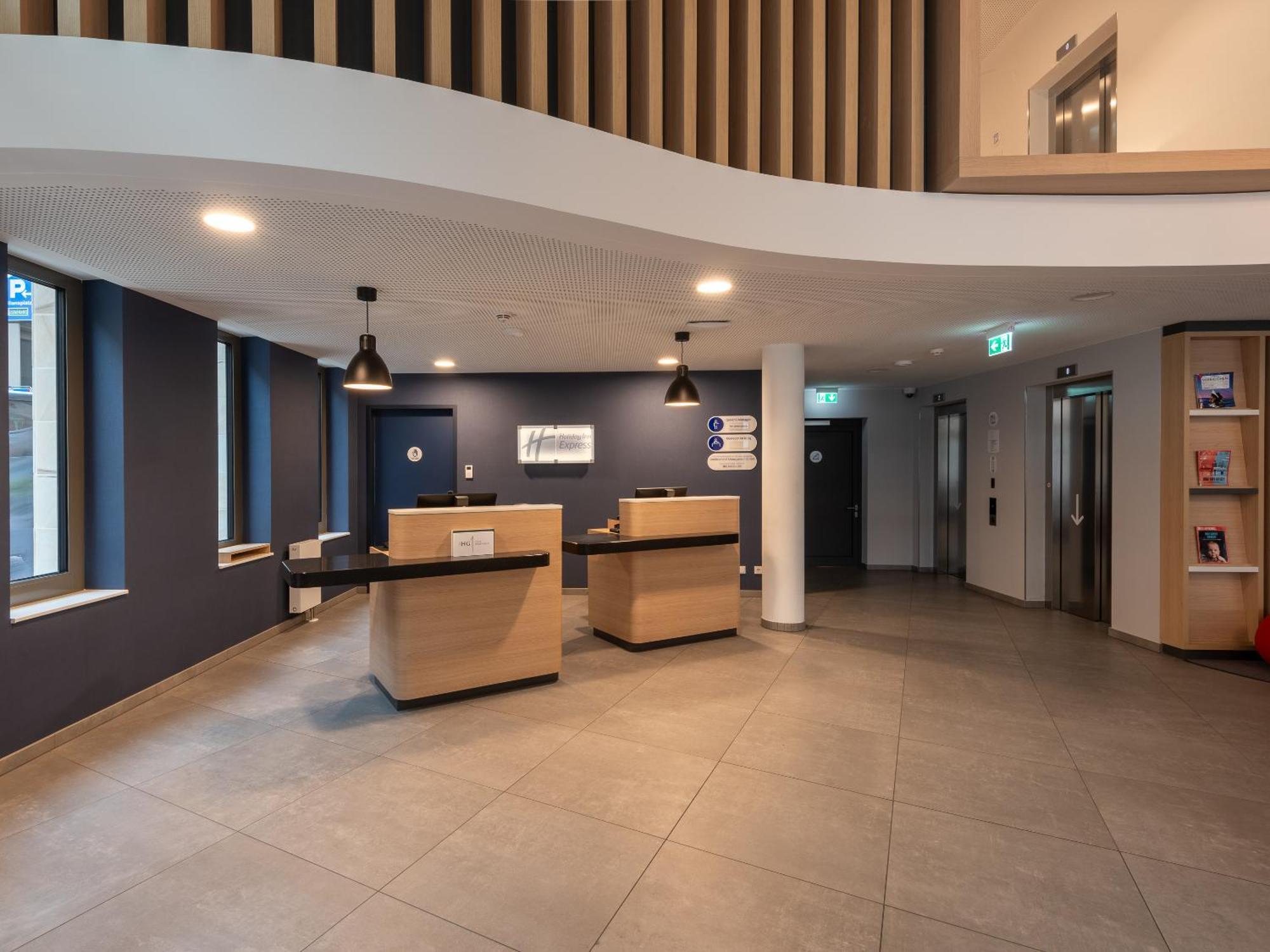 Holiday Inn Express Heilbronn By Ihg 外观 照片