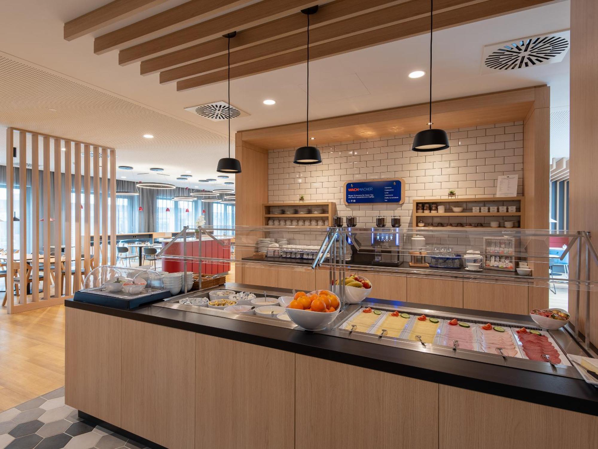 Holiday Inn Express Heilbronn By Ihg 外观 照片
