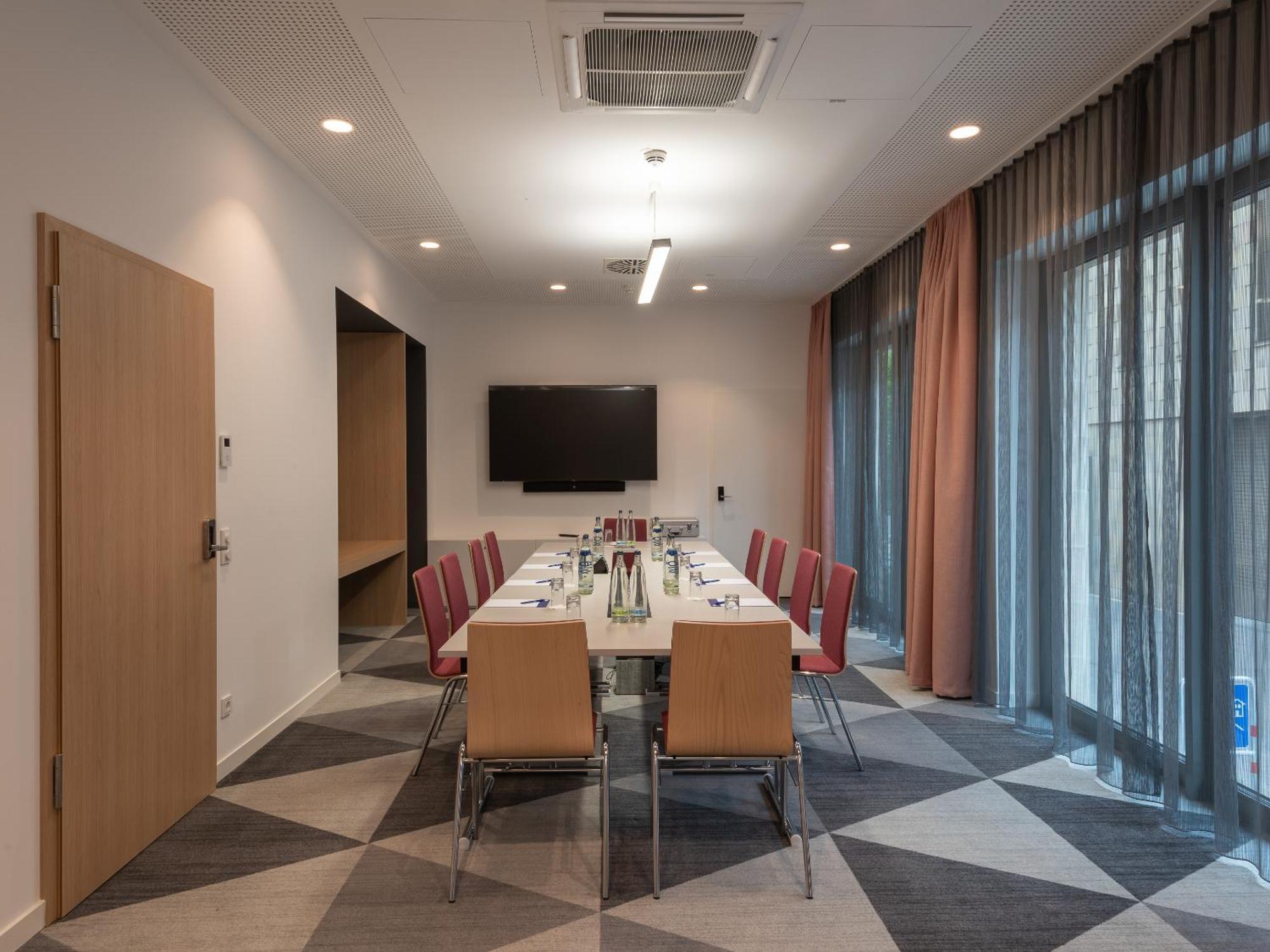 Holiday Inn Express Heilbronn By Ihg 外观 照片