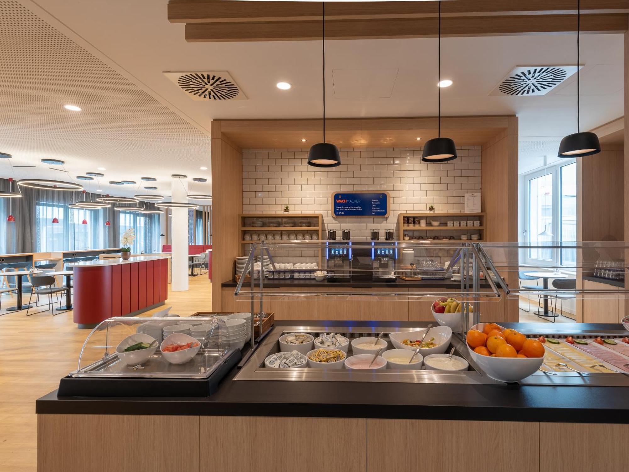 Holiday Inn Express Heilbronn By Ihg 外观 照片
